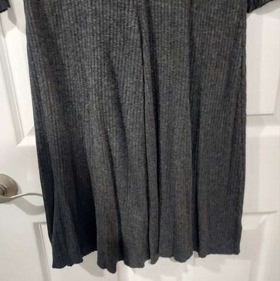 Lane Bryant Heather Gray 3/4 Sleeve Sweater Dress in Size 18/20 - 2X - Picture 5 of 10
